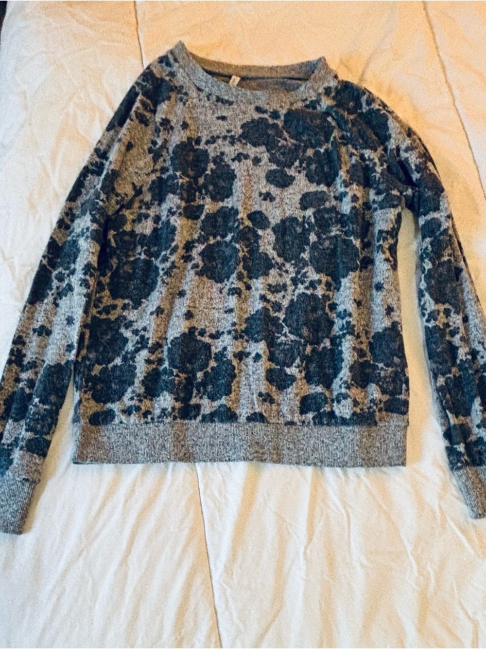 Z Supply Heather Gray Knit Top - Picture 8 of 10
